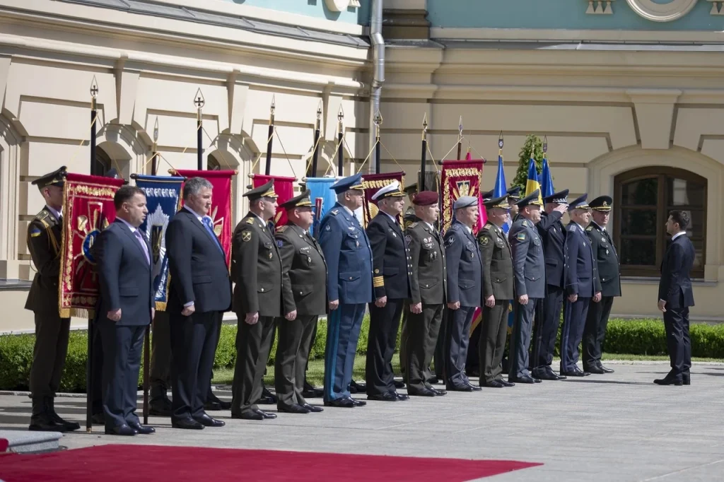 Звання в українській армії: повний гід від рекрута до генерала 2026