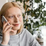 Подзвонити чи зателефонувати: як говорити грамотно